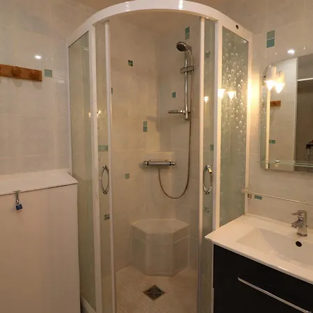 Lumineux A Tignes-proche Pistes Et Commerces-balcon-4 Pers-tarifs Reduits Ski-animaux Refuses - Fr-1-502-569 Apartmán Tignes